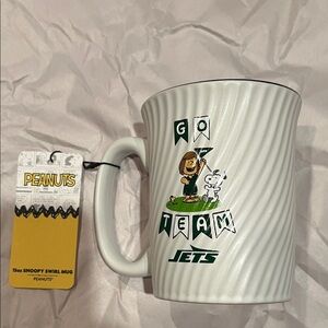 Peanuts White and Green Snoopy Jets Mug